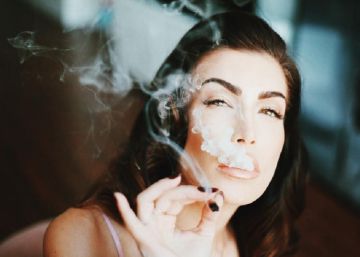 Muere a los 33 años la youtuber y presentadora Stevie Ryan Muere a los 33 años la youtuber y presentadora Stevie Ryan