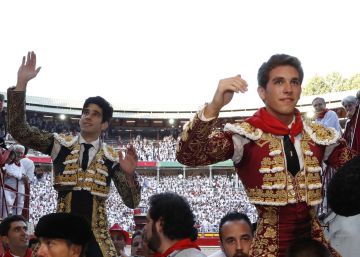 Pamplona, una plaza de verbena