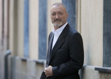 Pérez-Reverte, sobre la victoria de lo popular, no de lo analfabeto Pérez-Reverte, sobre la victoria de lo popular, no de lo analfabeto