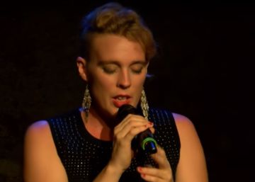 Muere durante un concierto la cantante francesa Barbara Weldens Muere durante un concierto la cantante francesa Barbara Weldens