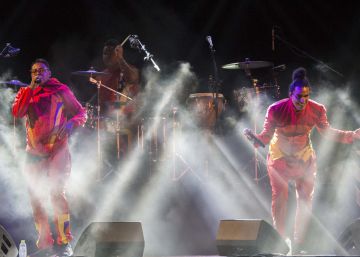 Rocío Márquez deslumbra en la noche de UB40 en La Mar de Músicas Rocío Márquez deslumbra en la noche de UB40 en La Mar de Músicas