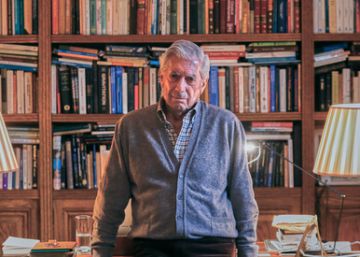 Vargas Llosa: “Jamás pensé que Cataluña cayera en algo tan retrógrado como el nacionalismo” Vargas Llosa: “Jamás pensé que Cataluña cayera en algo tan retrógrado como el nacionalismo”