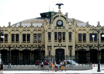 100 años de la estación modernista más bella de España 100 años de la estación modernista más bella de España