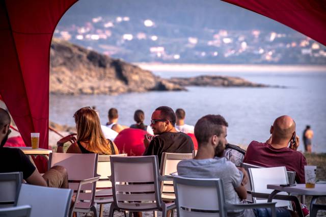 El Festival V de Valarés es la playa de tu vida