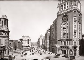 La Gran Vía de Madrid en movimiento La Gran Vía de Madrid en movimiento