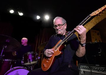 John Abercrombie, la guerra de la guitarra de jazz contra la tonalidad John Abercrombie, la guerra de la guitarra de jazz contra la tonalidad