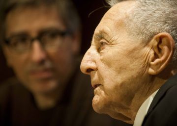 Muere Juan Carrión, el profesor que logró que los Beatles incluyeran las letras de sus canciones en sus álbumes