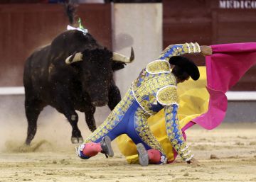 La terna dio la cara ante el dificultoso segundo desafío torista en Las Ventas La terna dio la cara ante el dificultoso segundo desafío torista en Las Ventas