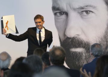 Antonio Banderas: “Lo de Cataluña es un animal extraño, parece una película de Berlanga”