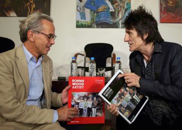 Ron Wood, el Rolling Stones que alterna la guitarra con los pinceles