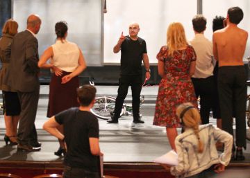 ‘Obabakoak’ se reencarna en escena ‘Obabakoak’ se reencarna en escena