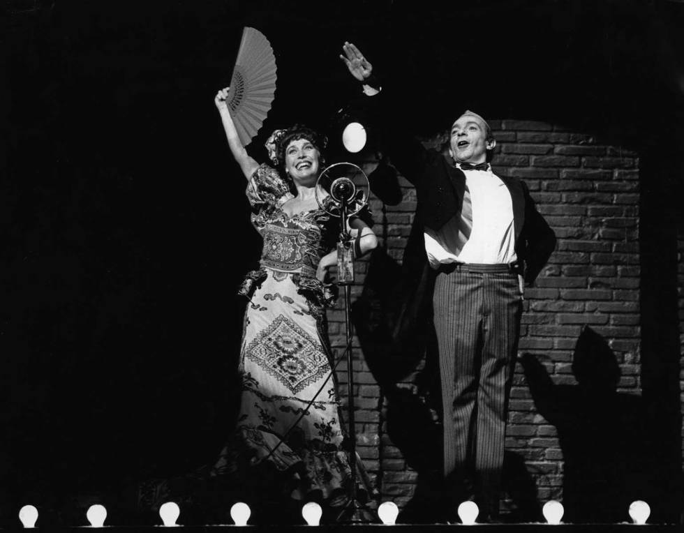 Verónica Forqué y José Luis Gómez, en el estreno de '¡Ay, Carmela¡', en Zaragoza, en 1987.