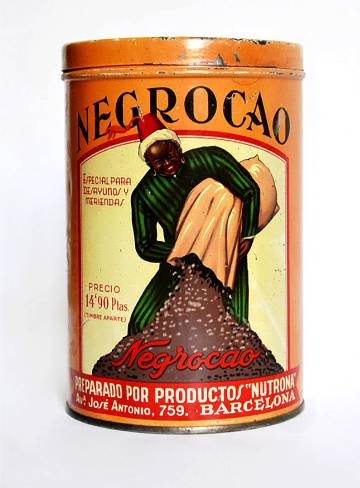 Una imagen del libro con un bote de cacao en polvo.