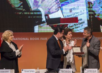 La FIL consagra la pasión por la realidad de Carrère