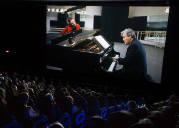Al cine, sí, pero no solo a ver películas