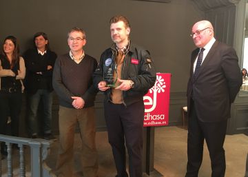 Francisco Narla gana el primer premio Edhasa de novela histórica