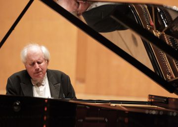 Sokolov, un universo paralelo a la realidad