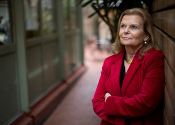 La novela “gris oscuro”, casi negra, de Carme Riera