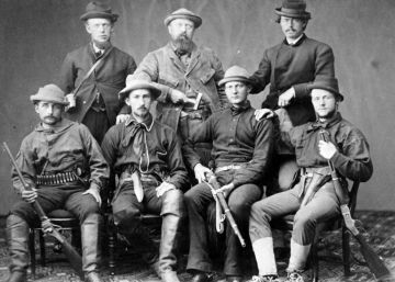 Pistoleros, diplodocus y Nube Roja. ¿Quién supera eso?