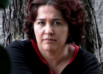 Claudia Hernández: “Escribir es entrar donde nadie te ha llamado”
