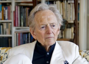 Wolfe contra Chomsky