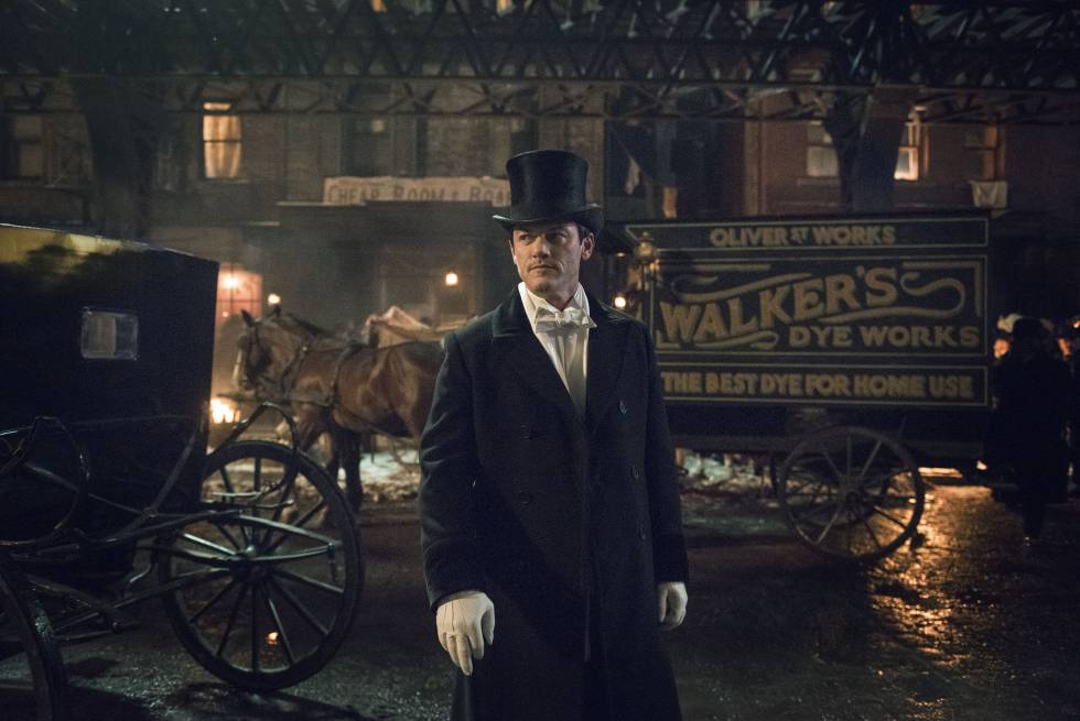 Luke Evans: “La humildad es algo muy fácil de olvidar en esta profesión”