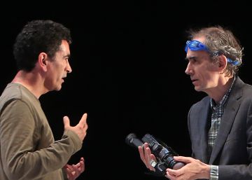 Juan Mayorga mira el mundo tras los cristales de unas gafas de natación