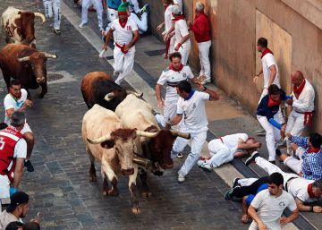 Tercer encierro de San Fermín 2018: peligroso, limpio y emocionante