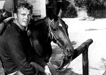Muere Tab Hunter, icono del Hollywood de los cincuenta