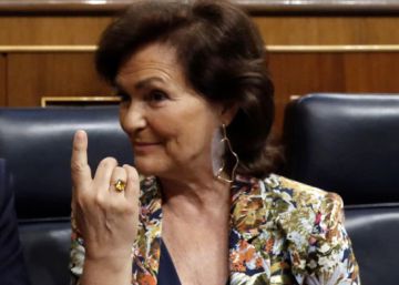 El Gobierno seguirá con la reforma de la Constitución con o sin el asesoramiento de la RAE