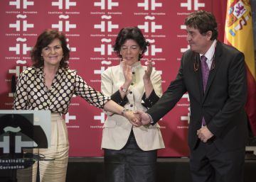 García Montero toma posesión del Cervantes entre ministros y sin Bonet