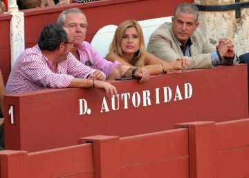Toreros y empresarios exigen el cese de la presidenta de la plaza de Málaga