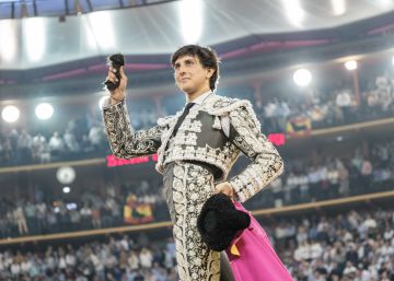 Roca Rey será figura, pero seguro que no mandará en el toreo (si no cambia)