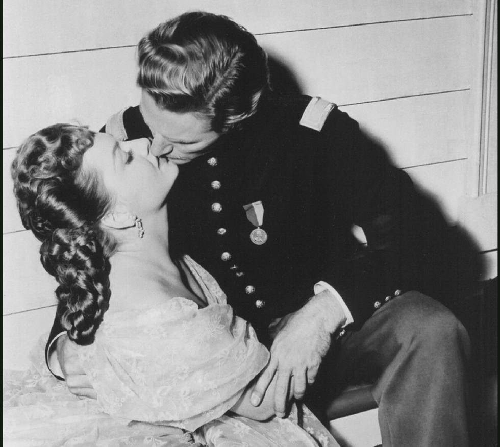 Errol Flynn y Olivia de Havilland, como el general Custer y su esposa Libbie, en 'Murieron con las botas puestas'.