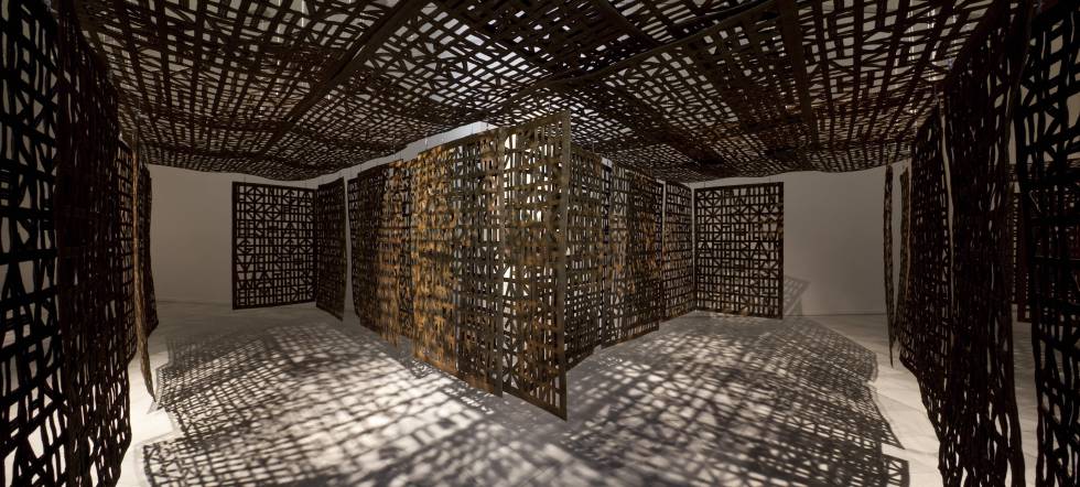 'Corredor Suspendido I' (2006), de Cristina Iglesias.