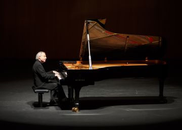 András Schiff, la magia del número tres