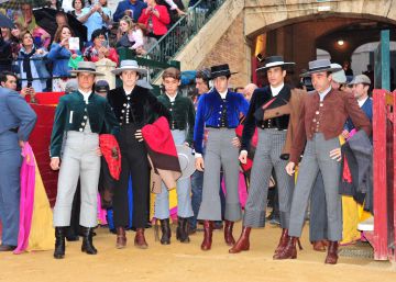 El Día de la Tauromaquia cumplió sus fines a pesar de algunos toreros