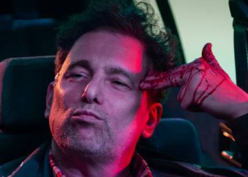 Calamaro persigue los patos de Tony Soprano