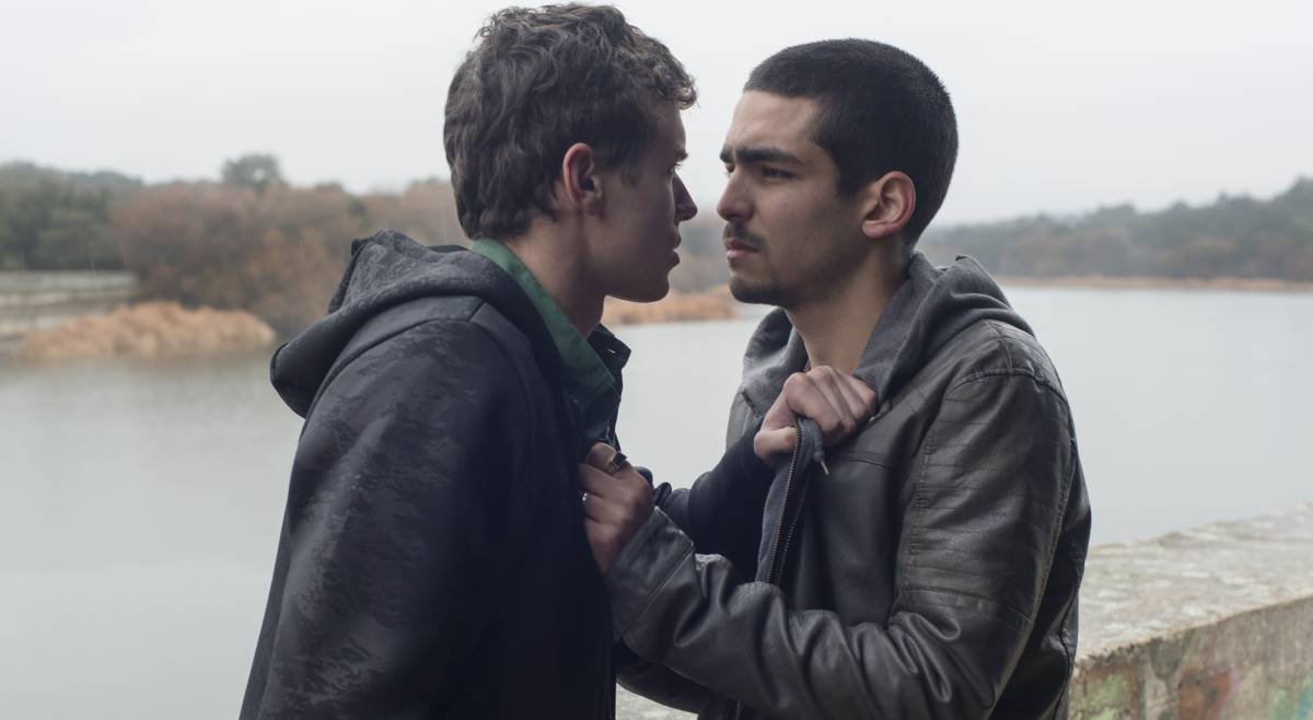 Arón Piper y Omar Ayuso, en 'Élite'.