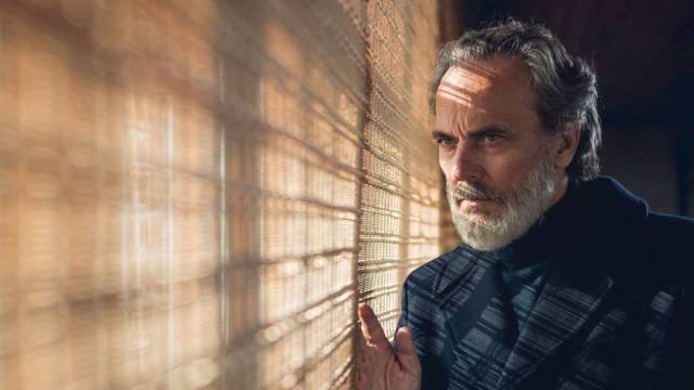 José Coronado, en 'Vivir sin permiso'.