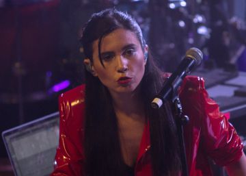 Bailar con Javiera Mena: una excitación nada ramplona
