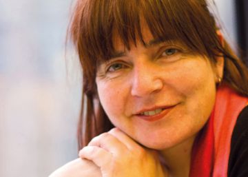 María Xesús Lama gana el Premio Nacional de Ensayo por una biografía de Rosalía de Castro