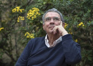 Darío Jaramillo gana el Premio Internacional de Poesía García Lorca