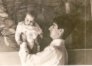 “Me pides que escriba una novela y eso es más gordo que hacer una carrera…”