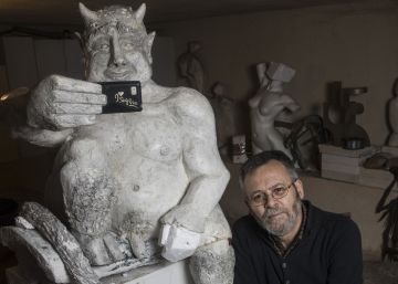 Na Espanha, juiz barra estátua de demônio junto ao aqueduto de Segóvia