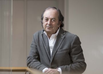Miguel Barrero: “El libro de texto educativo se ha convertido en mercancía política”