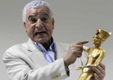 Zahi Hawass reconoce que no se está cerca de hallar la tumba de Cleopatra