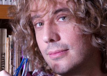 José Ignacio Valenzuela: “Mis libros tratan de temas incómodos para la literatura infantil”