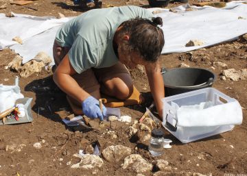 Así se forjó el primer cuchillo de hierro de la Península