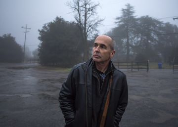 Don Winslow: “El problema de las drogas es de EE UU y Europa. México lo paga en sangre”